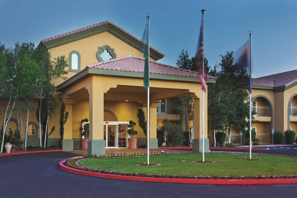 La Quinta By Wyndham Conference Center Prescott Hotel Exterior photo