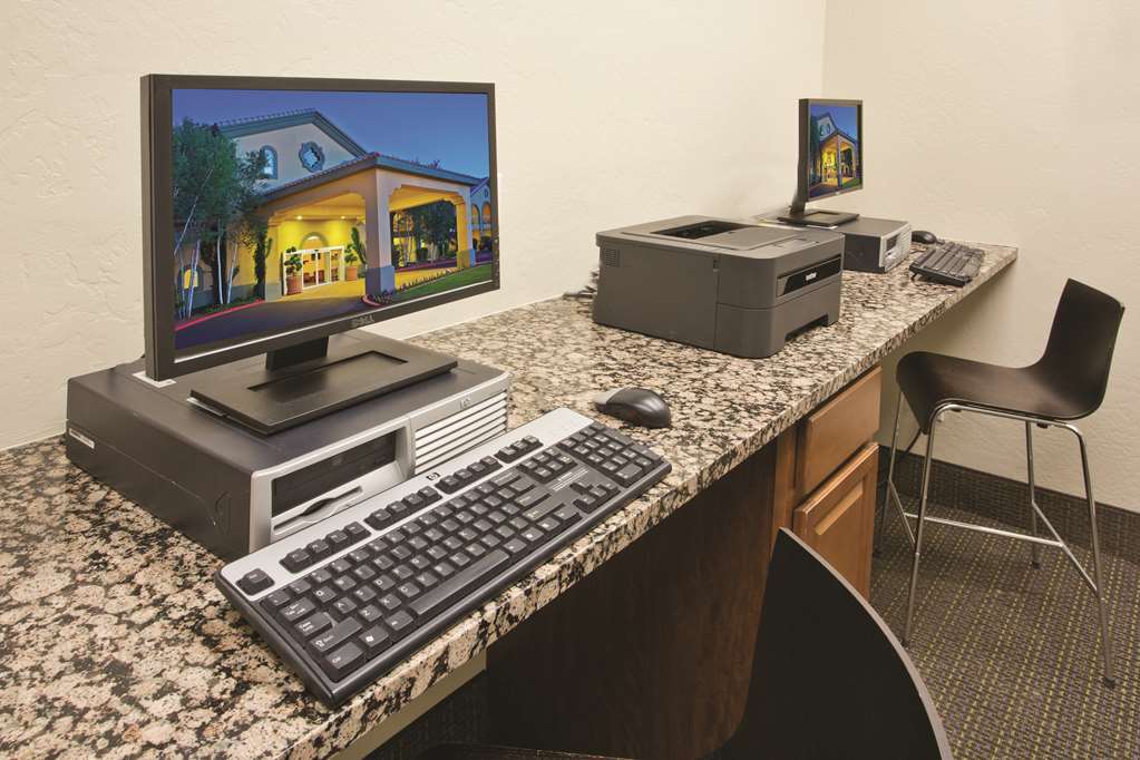 La Quinta By Wyndham Conference Center Prescott Hotel Facilities photo